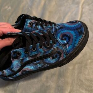 Vans tie-dye shoes